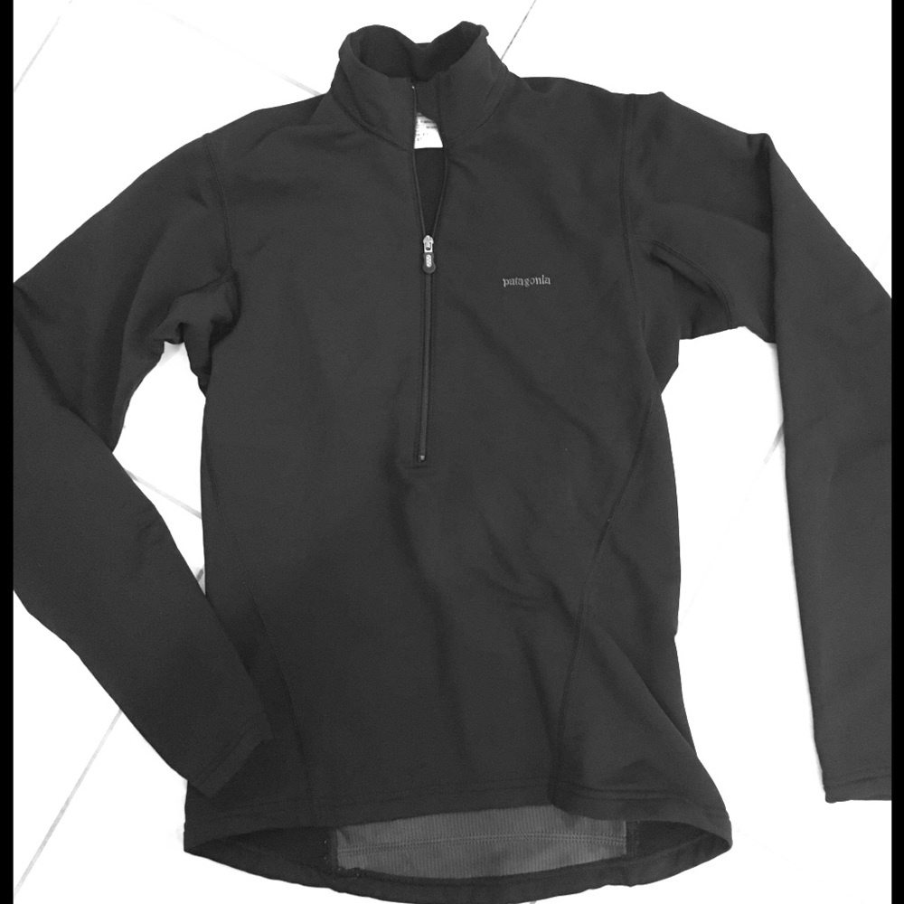Patagonia women’s XS Black EUC
